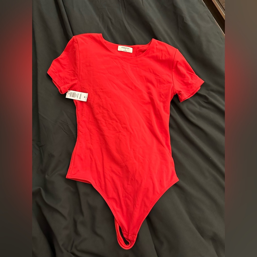 Aritzia bodysuit contour never been used